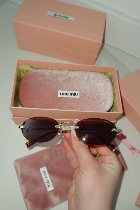 Окуляри MIU MIU