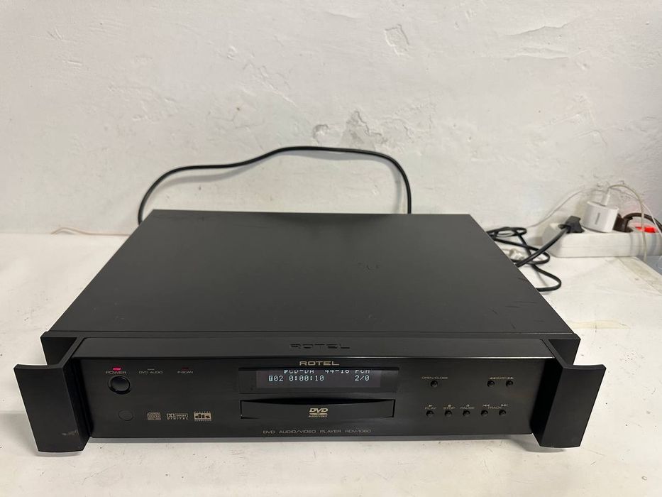 Odtwarzacz DVD-Audio Rotel RDV-1060 | DVD-Audio | 24-bit/192 kHz | Progressive Scan | Dolby Digital | DTS