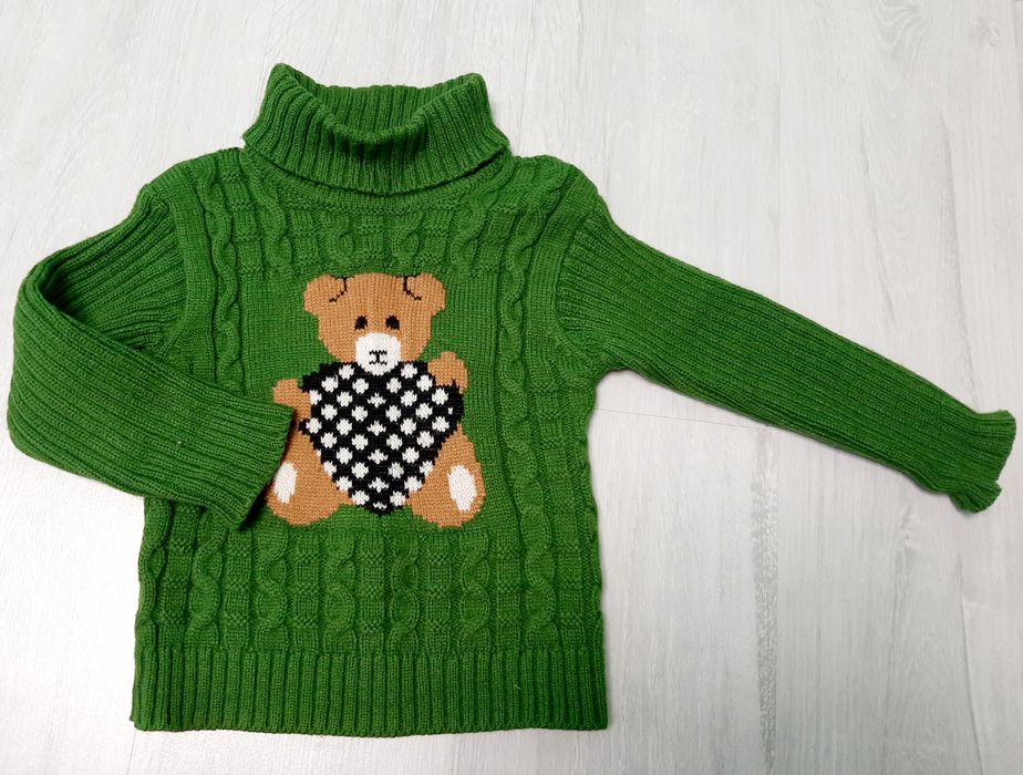 Світер для хлопчиків ,та дівчаток.