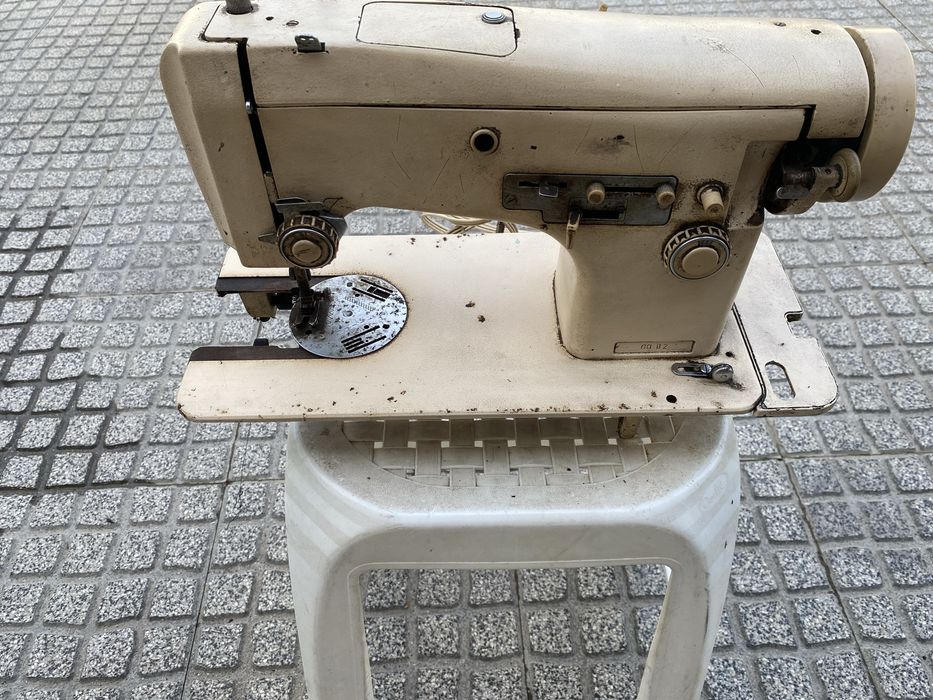 Maquina de costura