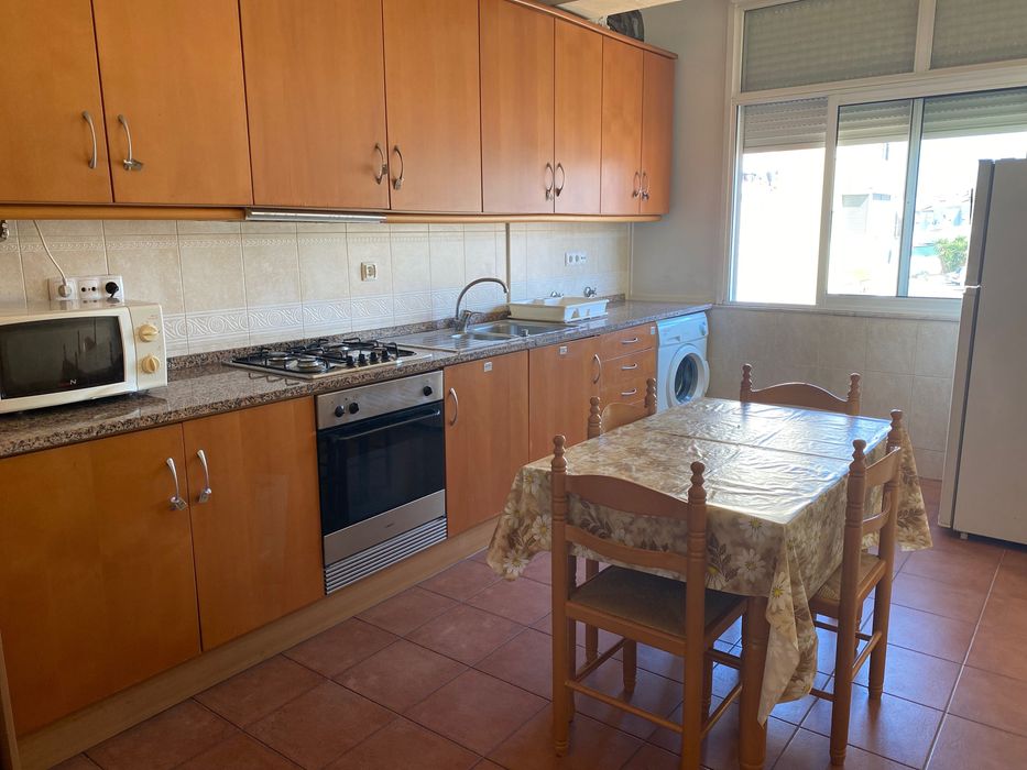 Quarto de Solteira - Excelente Localização