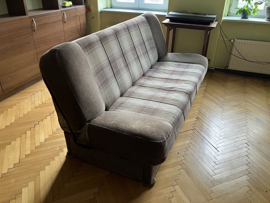 Kanapa rozkładana/ wersalka w stylu retro