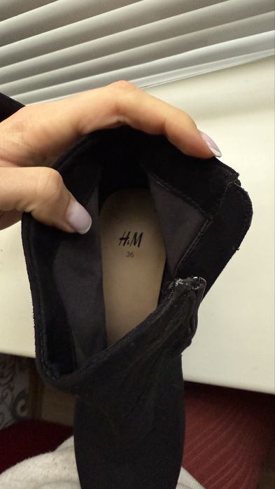 Взуття жіноче, півчоботи на підборах