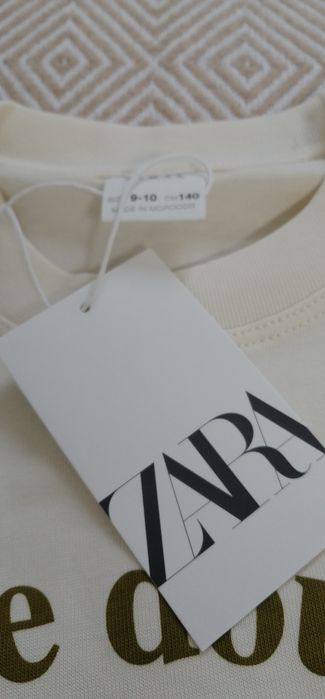 Реглан фірми Zara
