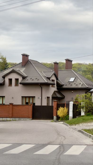 Продаж 2 поверхового будинку Львів, Личаківський р-н, вул. Бахматюка