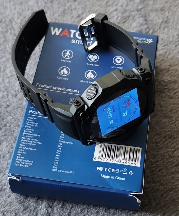 Smartwatch w typie G-Shocka, sportowy wygląd, duży, masywny, nowy