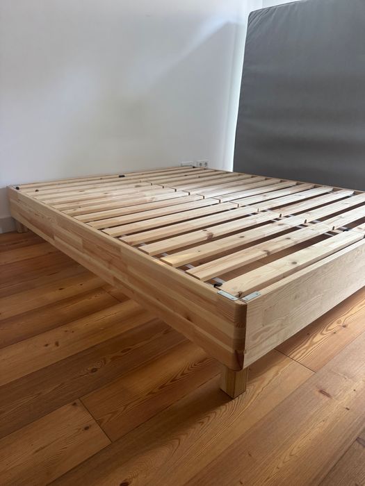 Estrutura de cama 160x200 NOVA + estrado + pés 10 e 20 cm