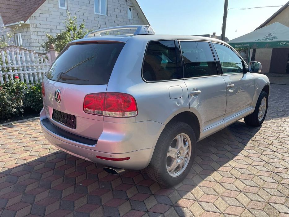 Розборка VW Touareg 3.2 Коробка Бампер Решітка Капот Рейка Крило Двері