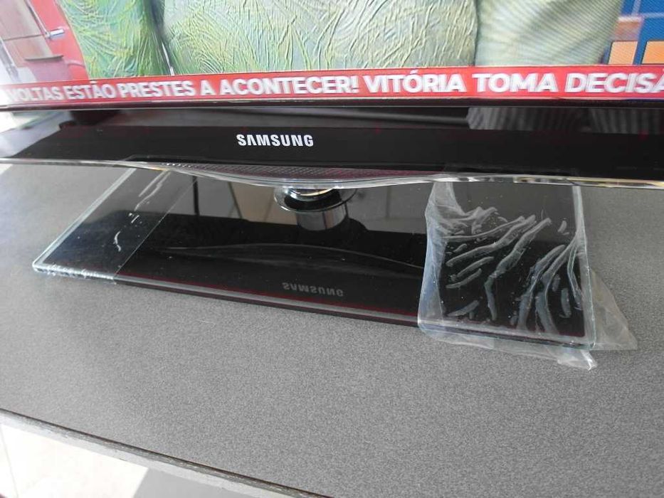 LCD Samsung 32" impecável