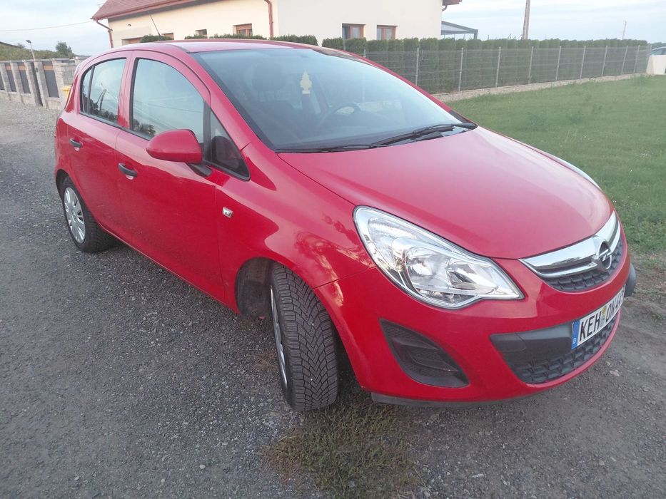 Opel Corsa 1.2 benzyna drzwi klimatyzacja