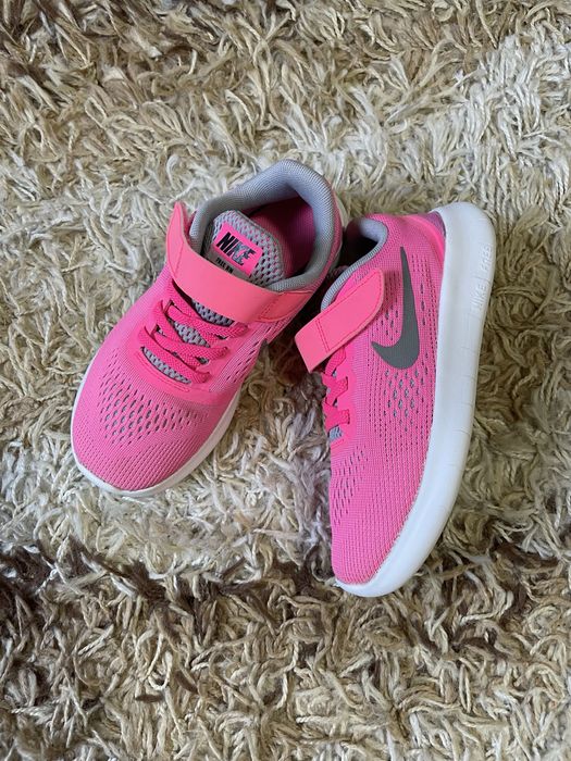 Дитячі бігові кросівки Nike Free RN