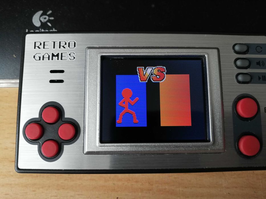 Konsolka z grami 153 in 1