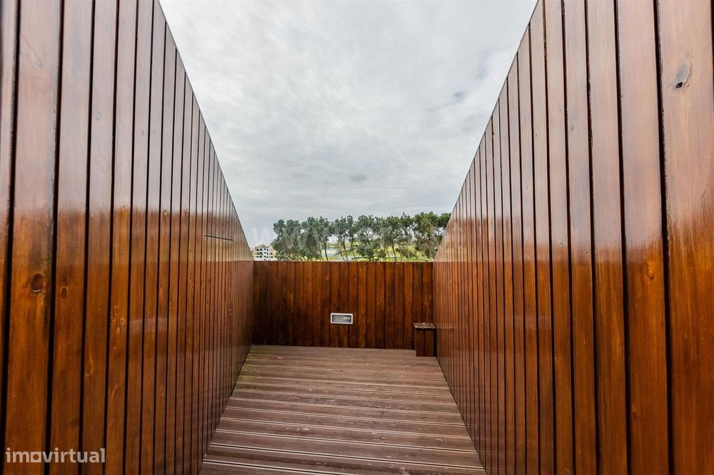 Moradia Isolada, 4 quartos, Ponta Delgada