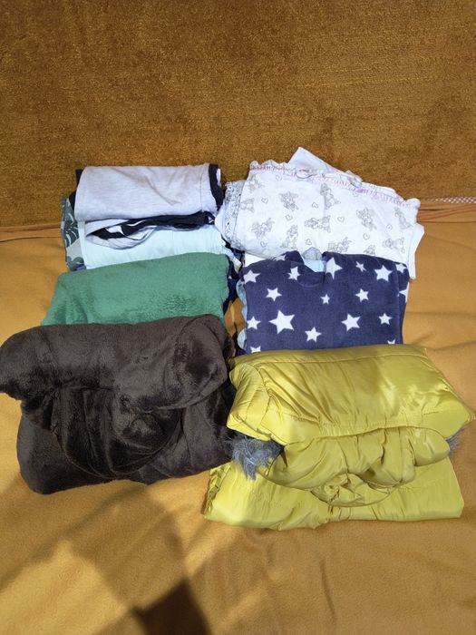 Ubranka niemowlęce 74