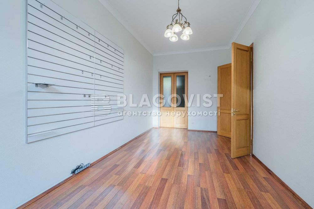 Продаж квартири, Липки, Банкова, Урядовий квартал, Печерськ, Хрещатик