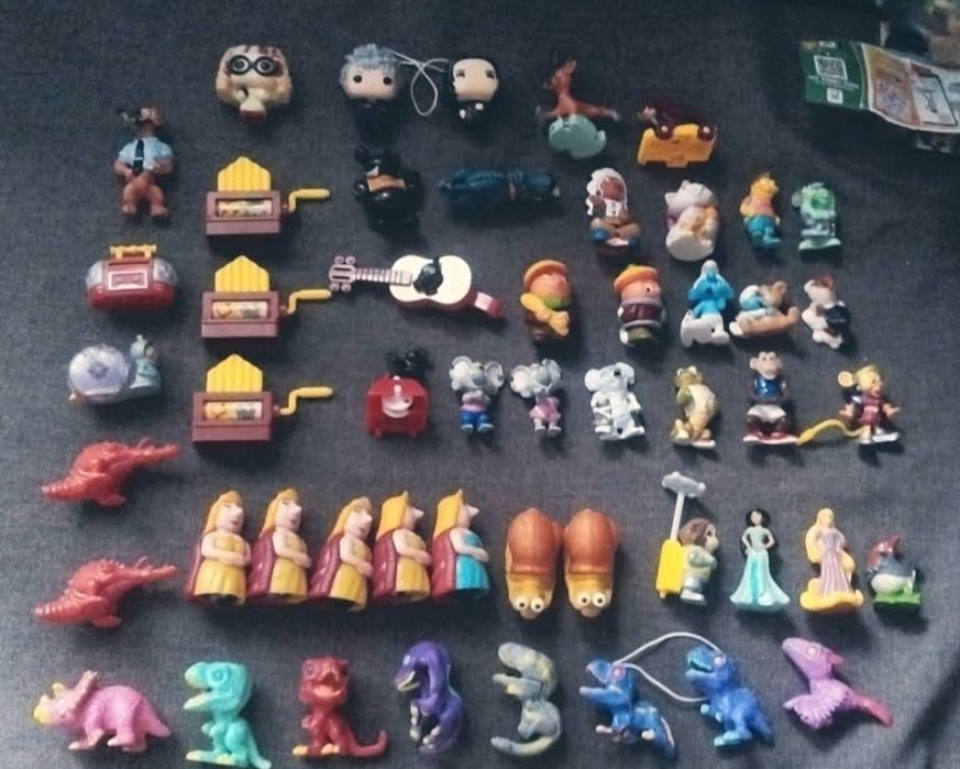 Киндеры/Кіндери фигурки разных годов