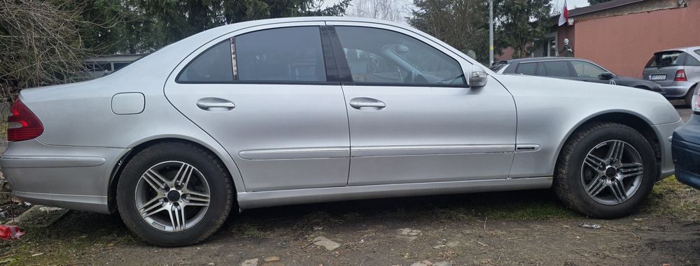 Mercedes W211 E-Klasa 3.2 Pb benzyna , zamiana