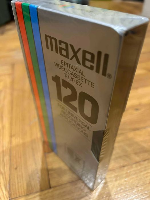 Nowa kaseta VHS Maxell 120