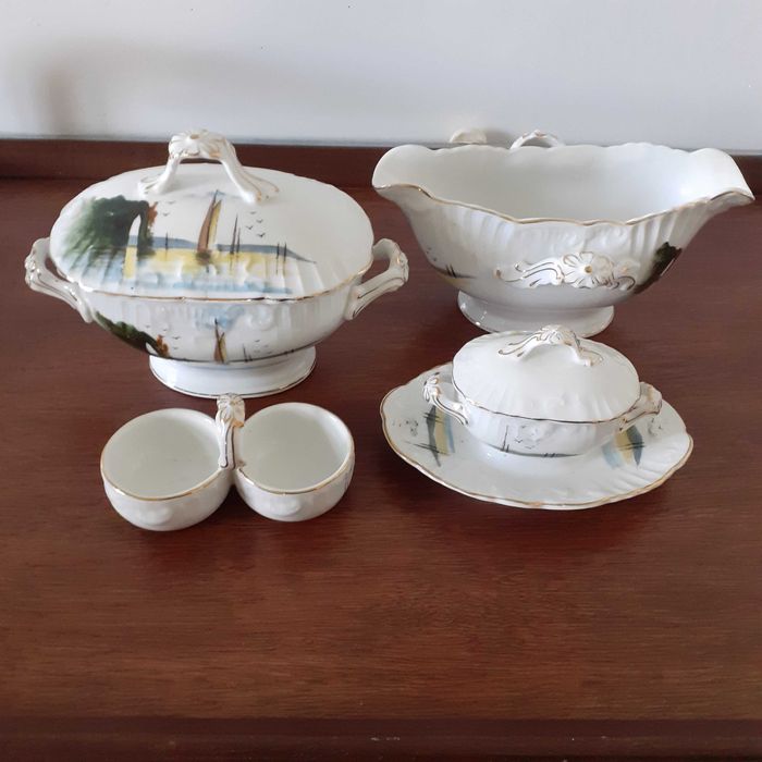 Serviço de jantar antigo VA 90 peças