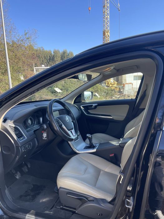 Volvo Xc60 D4 Manual