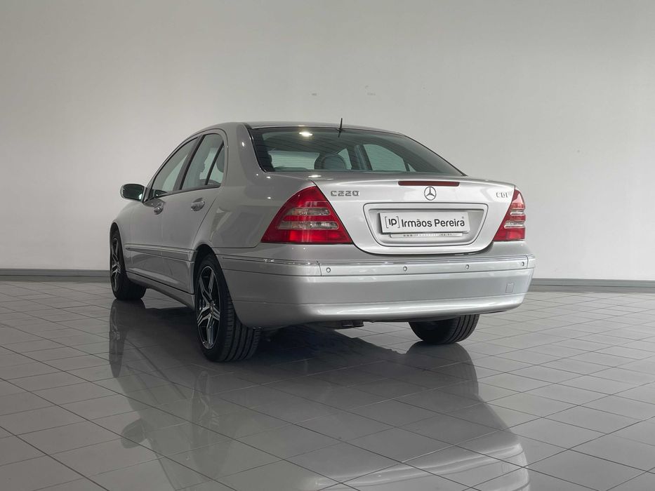 Mercedes Benz C 220 CDi Elegance Aut. — photo 3