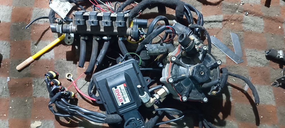 Instalacji gazowej  sekwencji LPG Stag Qbox plus Next, basic, gofast
