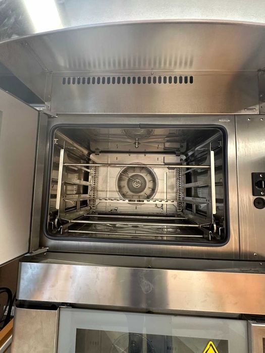 Пароконвектомат Пекарська Конвекційна піч WIESHEU В5 + В10