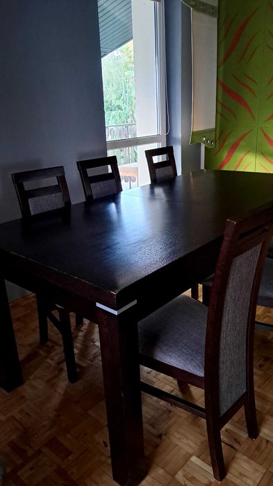 Stół (duży) + krzesła
