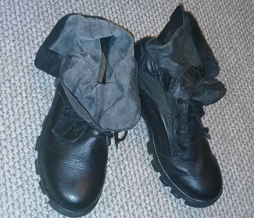Берці шкіряні 44(43) розмір, нові ботінки, черевики тренінгові, зимові