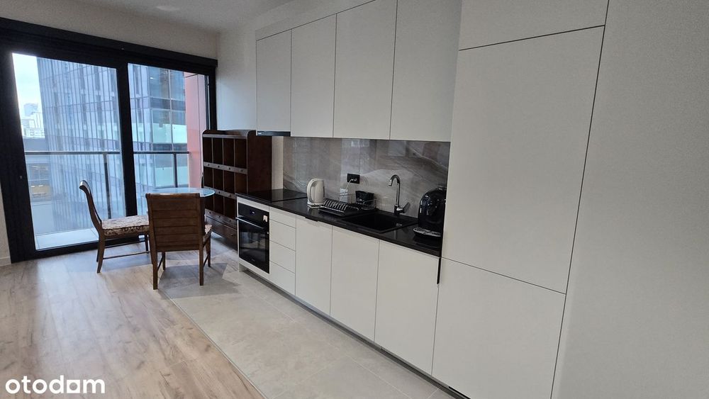 Apartament w Towarowa Towers