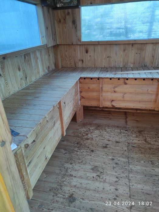 Апібудиночок ,бджіло будинок