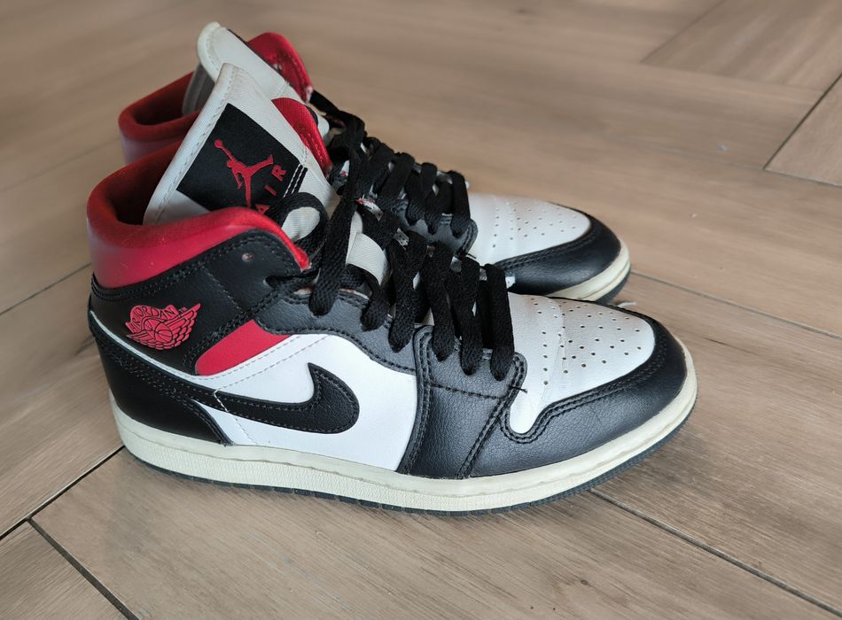 Buty Nike Air Jordan 1 Mid  r. 36,5