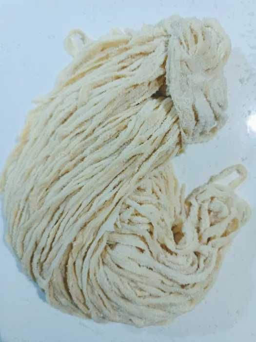 Jelita naturalne wieprzowe, zasolone, kalibrowane rozmiar 24-26. 93m.