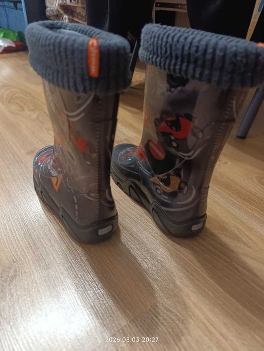 Дитячі гумові сапоги Demar р.28–29 — теплі та яскраві для хлопчика!