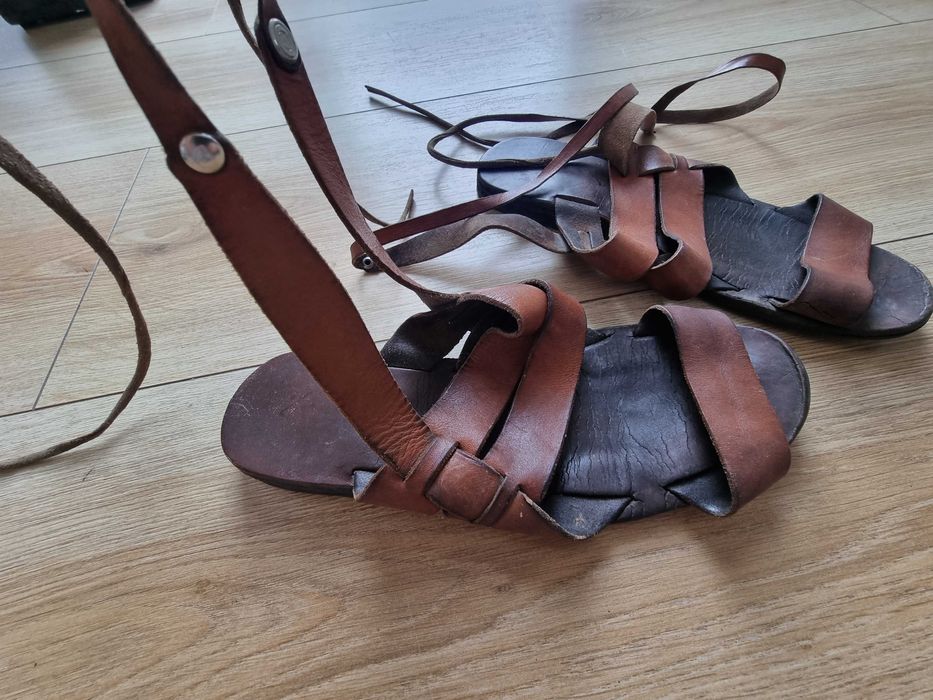 Antyczne sandały skórzane gladiatorki z lat 50 PRL 38