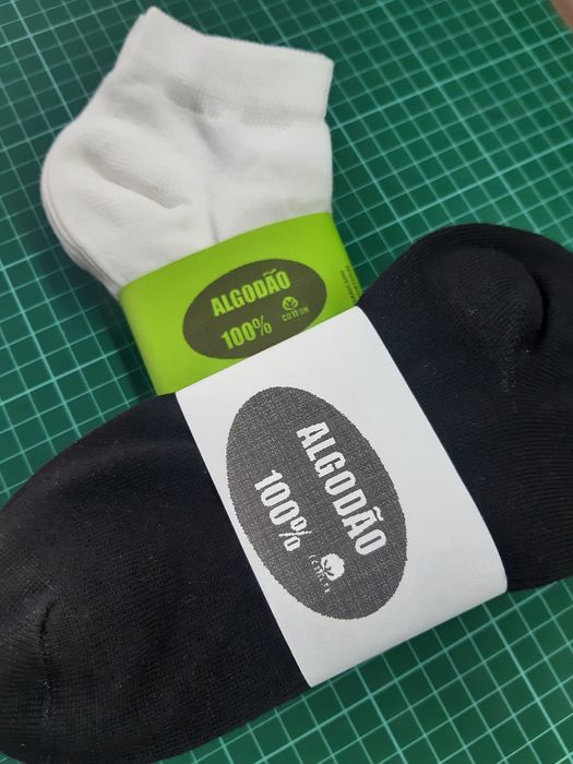 12 pares de meias em algodão bom (novas)