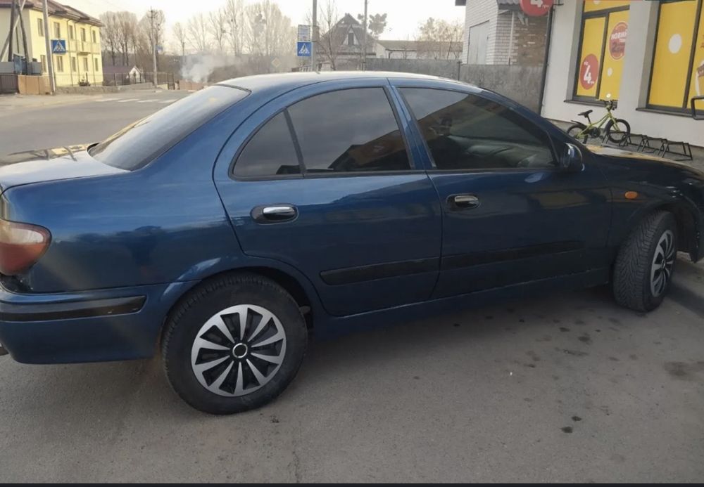 Продам Альмеру газ бензин