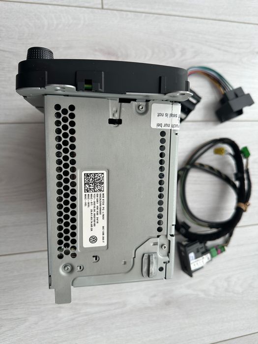 Магнітола VW Composition Media Passat B7 Jetta CC NMS Tiguan CarPlay