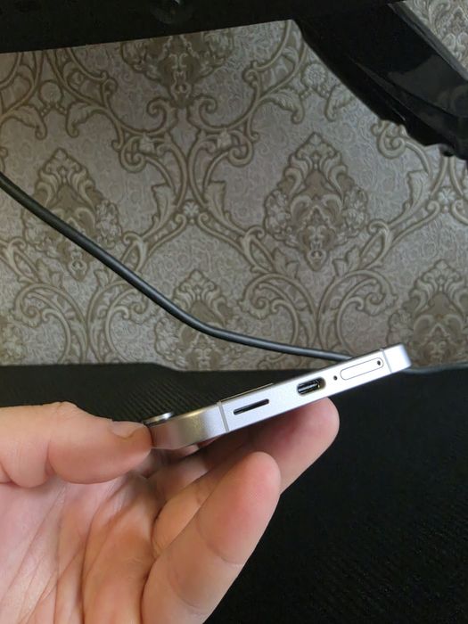 Samsung Galaxy S25 FE 128GB (Європейська версія) ідеал, 0 циклів