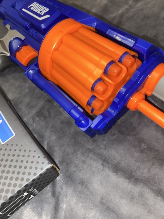 Пістолет кулемет nerf