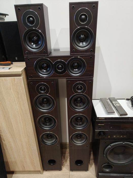 Sprzedam kino domowe