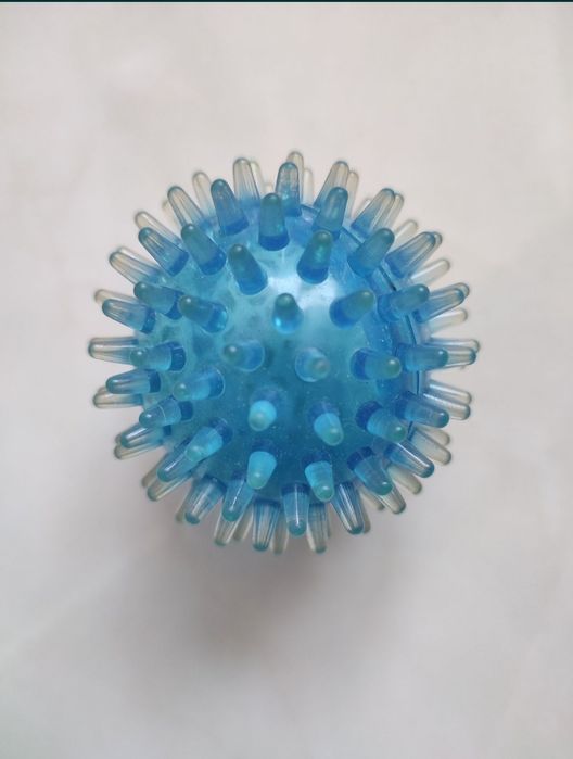 М'ячик для кішок, собак