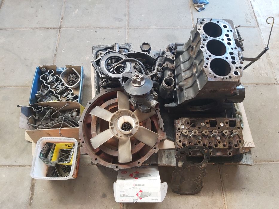 Shibaura N843, Perkins 403