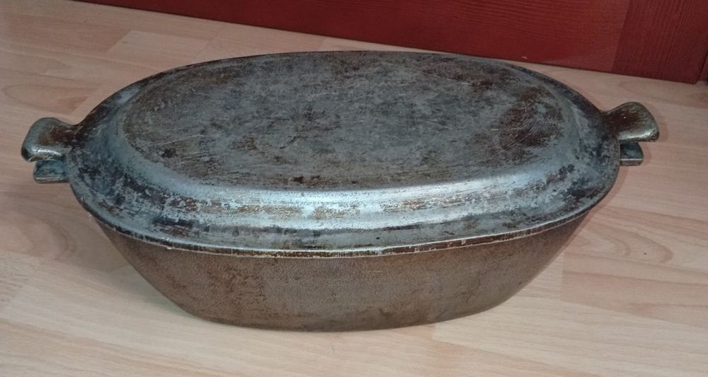 Большая утятница с крышкой. Дюралюминий. Параметры 37×25×12 см.  Овальная.