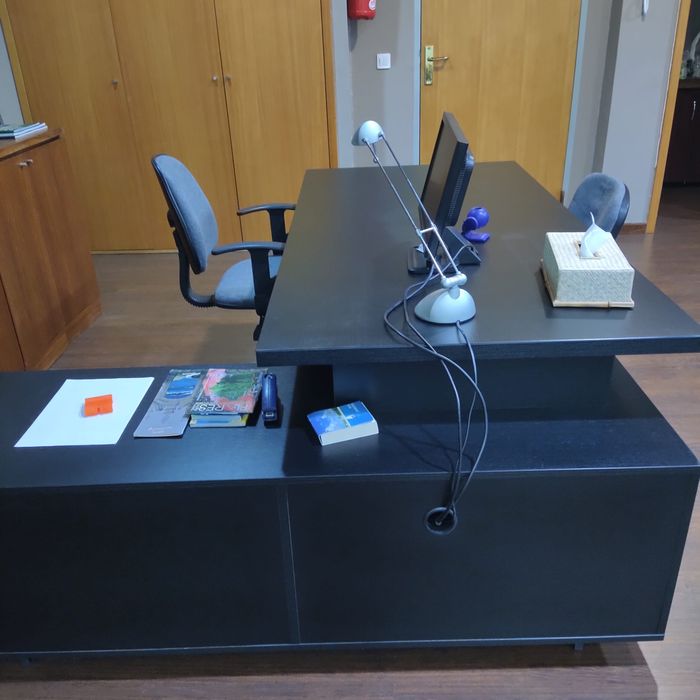 Secretária design moderno e elegante