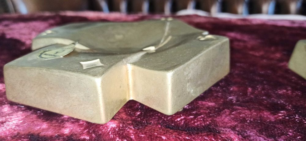 popielniczka mosiądz karty