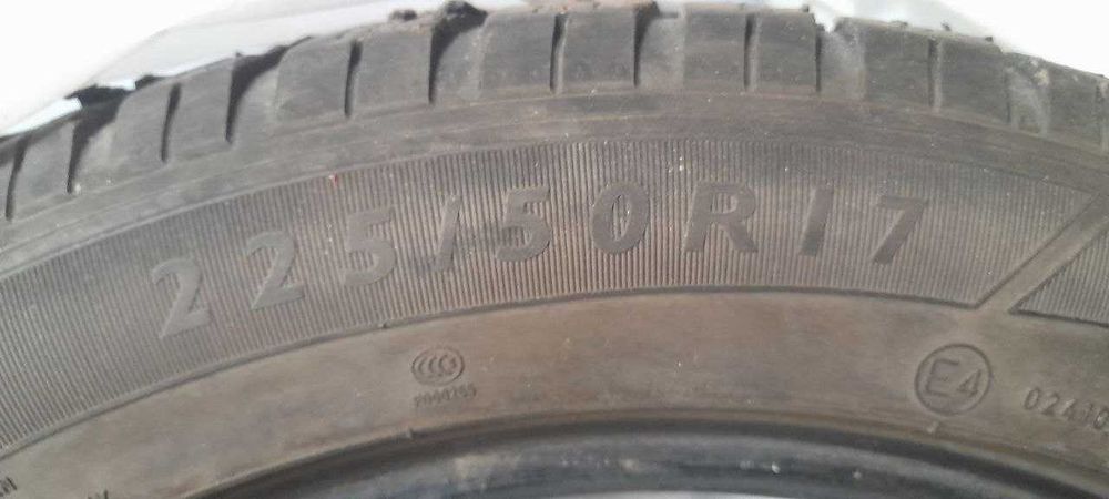 Зимові шини  225 50 R17 Dunlop SP Winter Sport 3D, БУ, 4 штуки