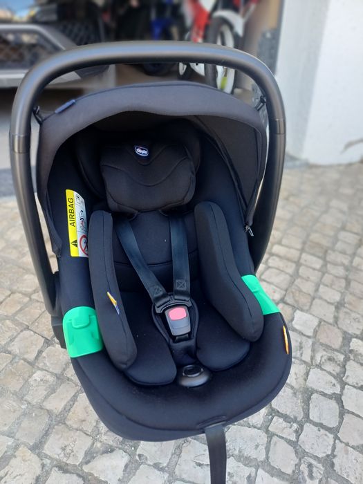 Trio   CHICCO  I-SIZE  com    ISOFIX