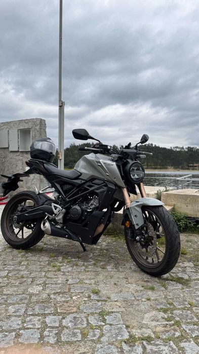 Honda CB125R 2022