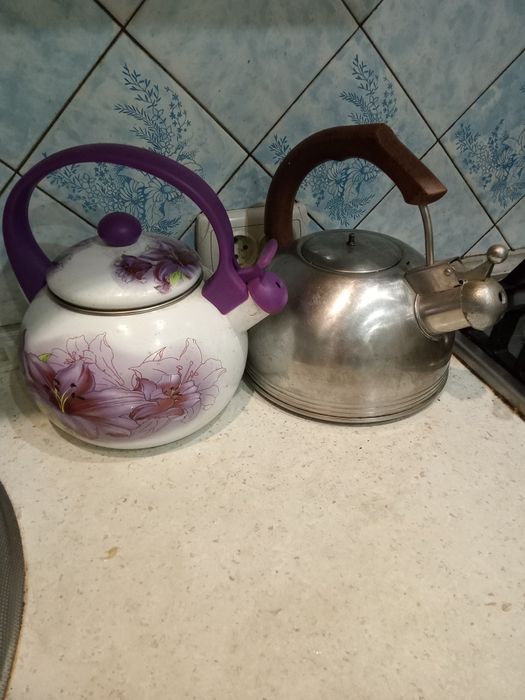 Чайник -украшение кухни.